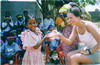 Red Hills / Madras / Christine Ruthe mit Kindern des Day-Care-Centers (Vorschule)